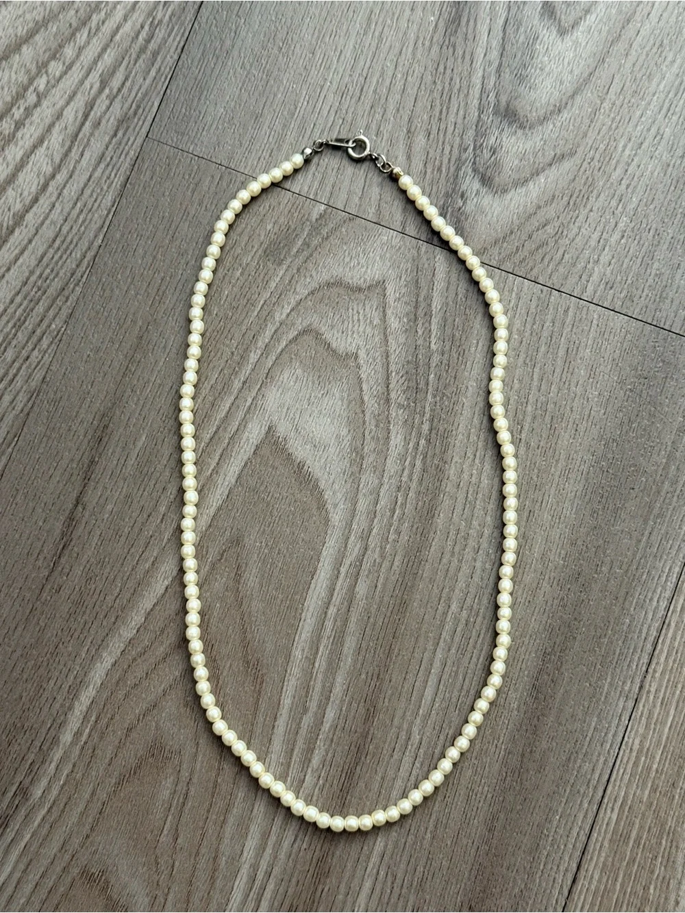 Classic Ivory Pearl Necklace 17” - Elegant Women Jewelry